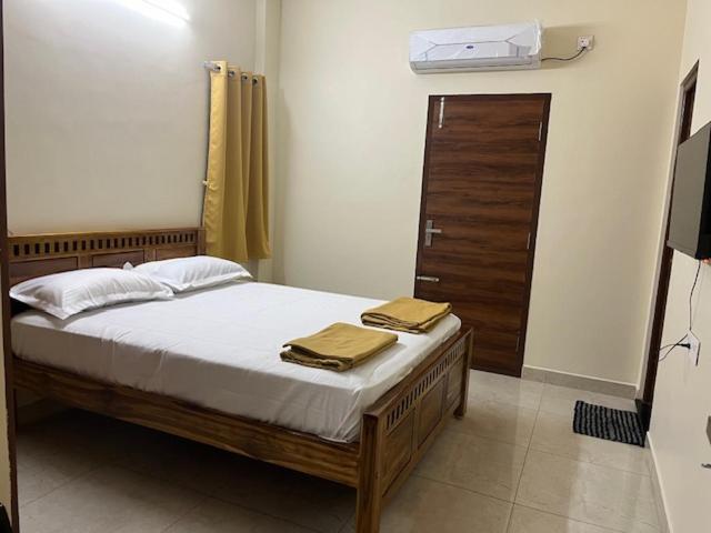 Apartamento Girivalam Vista Residency Tiruvannāmalai Exterior foto