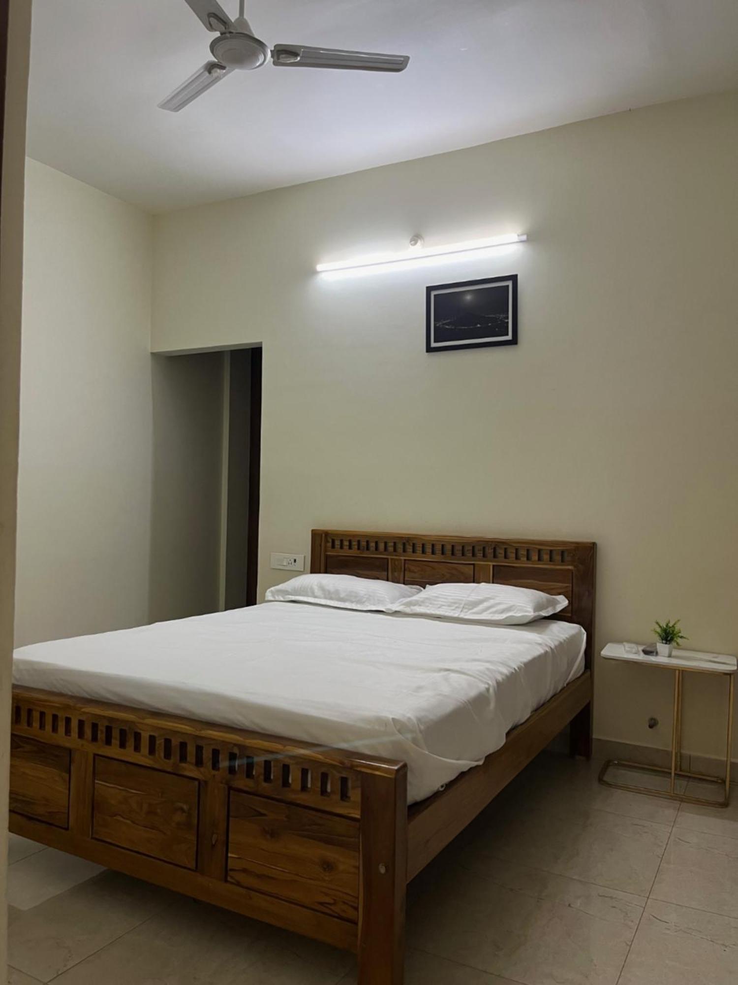 Apartamento Girivalam Vista Residency Tiruvannāmalai Exterior foto
